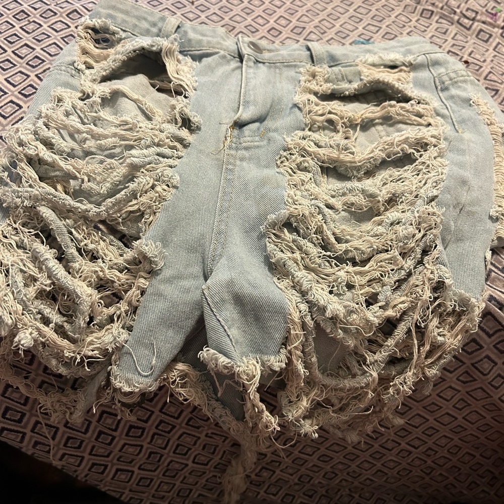 Rip Light Blue Jean Short